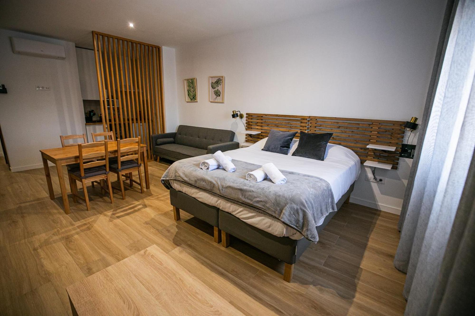 Apartamentos Gemina Mérida Luaran gambar